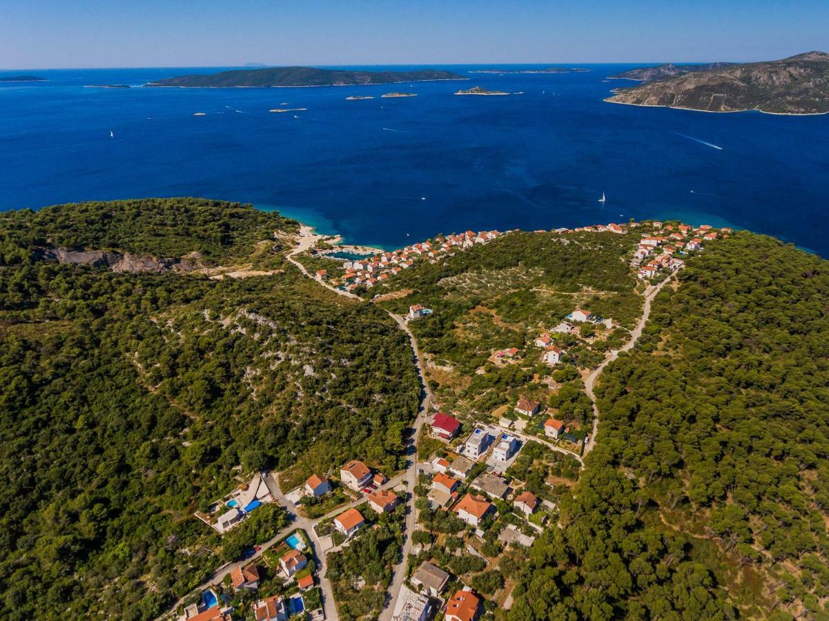 Apartments Mare Trogir Exterior photo
